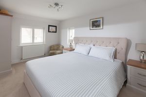 Main Bedroom - click for photo gallery